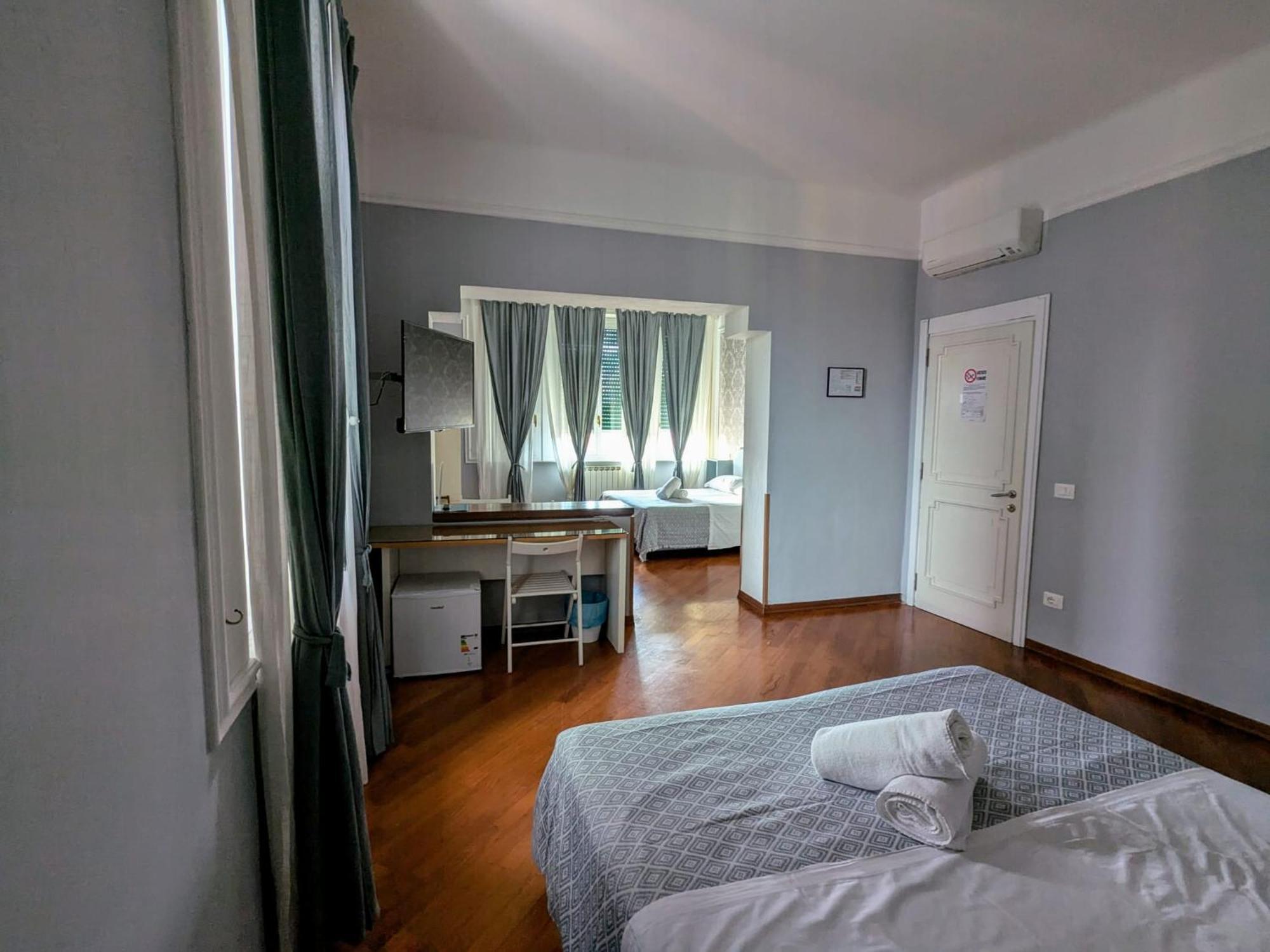 Hotel Soggiorno Athena Пиза Экстерьер фото