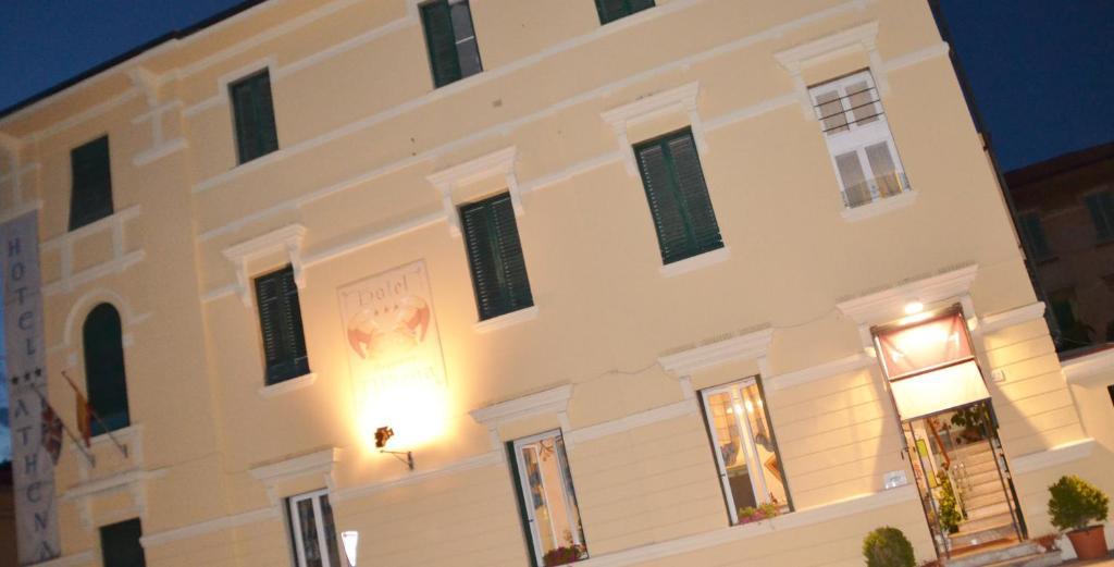 Hotel Soggiorno Athena Пиза Экстерьер фото